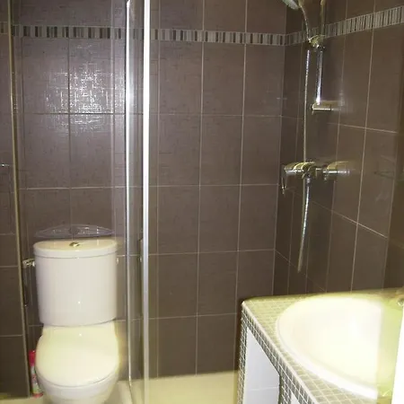 2 Pieces Faubourg Saint Germain 7 Daire