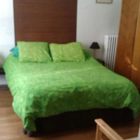 2 Pieces Faubourg Saint Germain 7 * Paryż