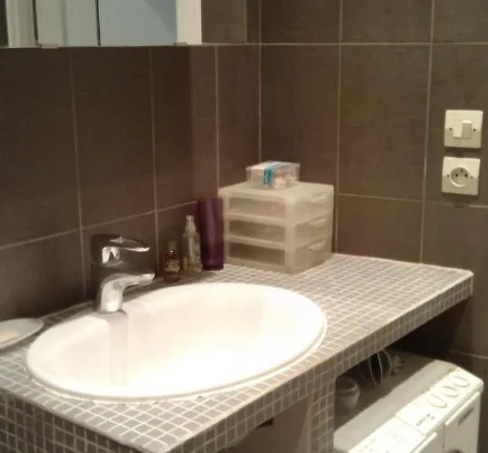 Apartment 2 Pieces Faubourg Saint Germain 7 *