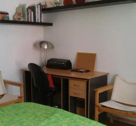 2 Pieces Faubourg Saint Germain 7 Parijs