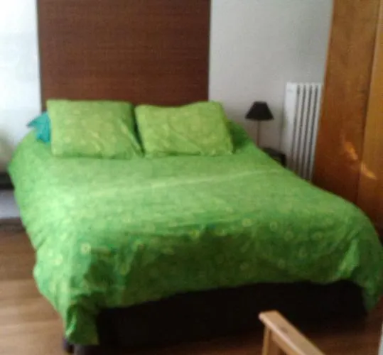 2 Pieces Faubourg Saint Germain 7 * Paris